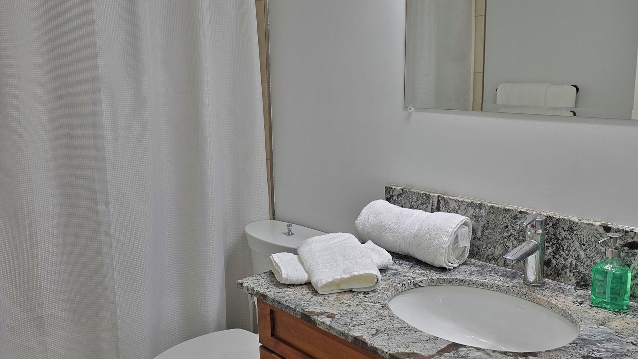 Photo of Bathroom in Marda Loop