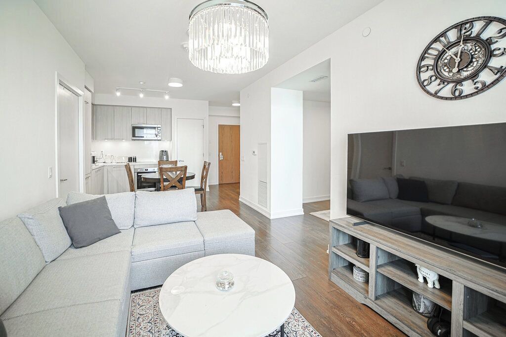 Photo of Livingroom in Thornhill
