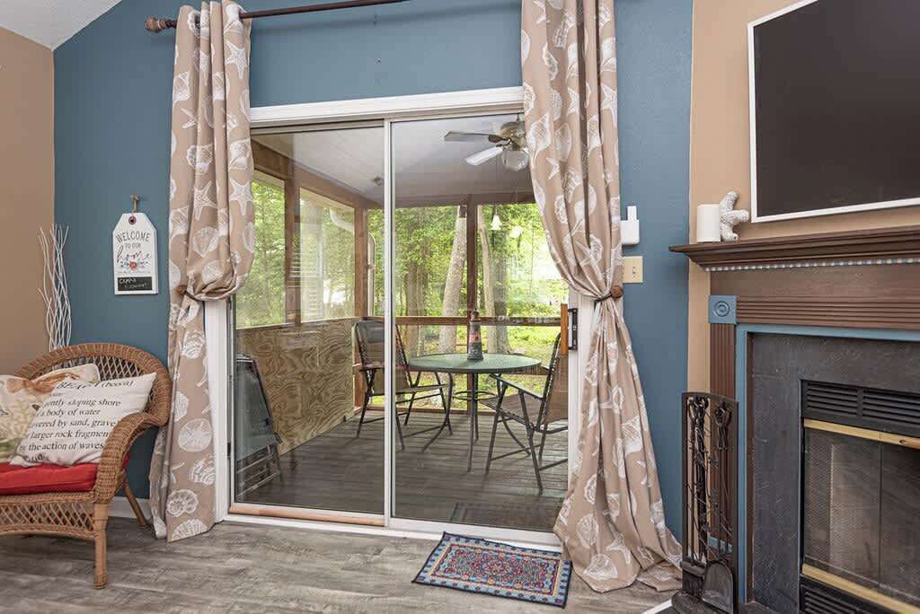 Photo of Livingroom in Ocean Pines