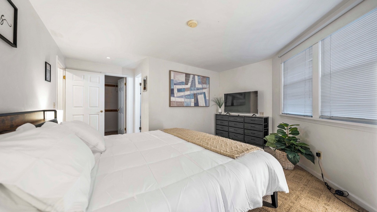 Photo of Bedroom in Downtown Rochester