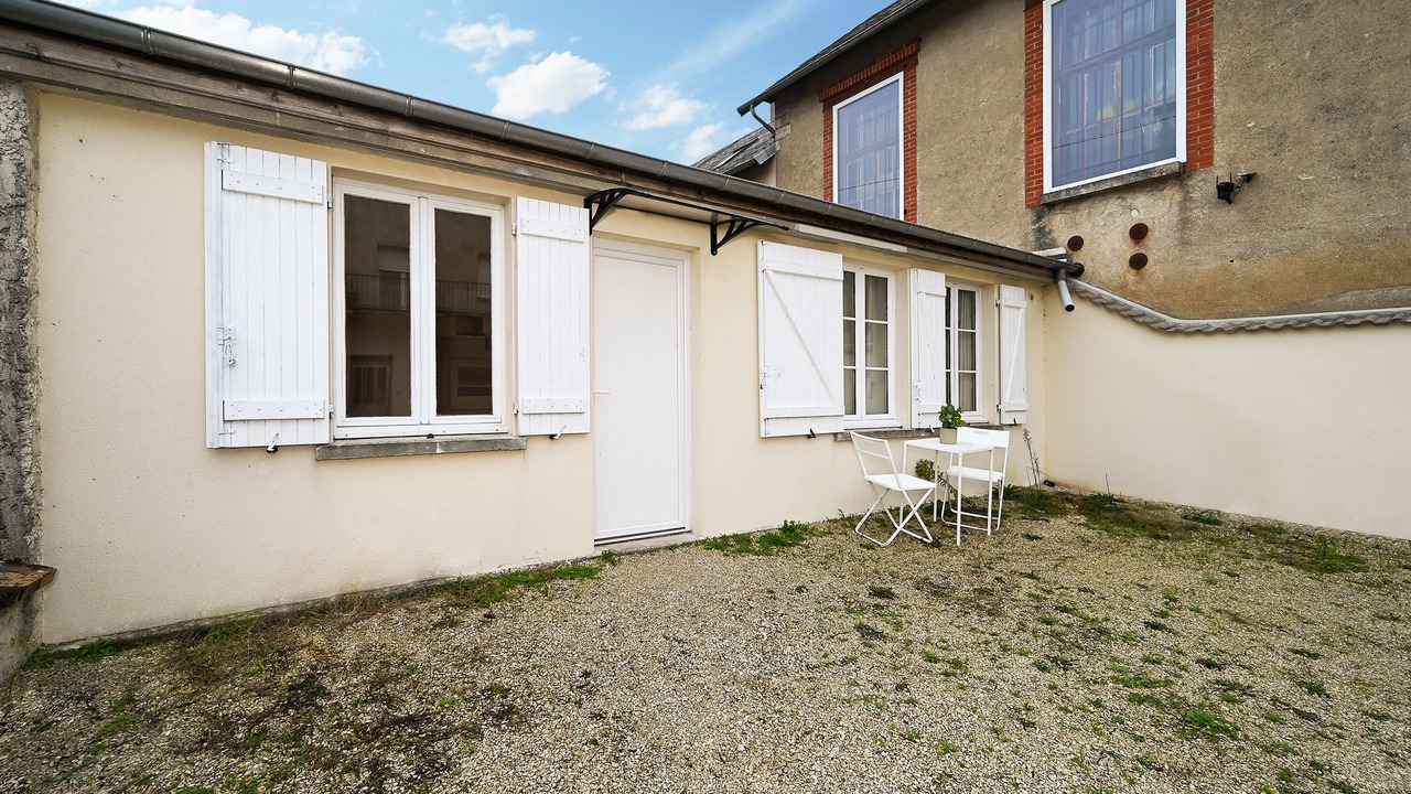 Photo of Outdoor in Chateau-Landon