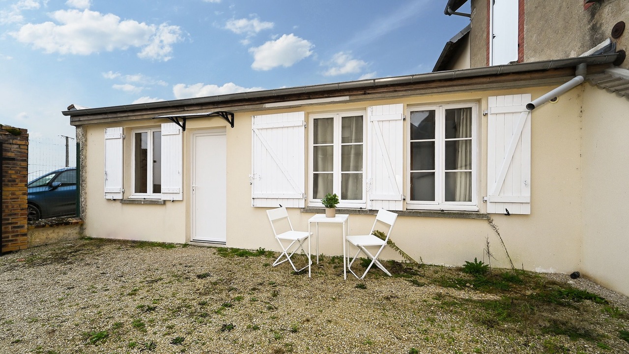 Photo of Outdoor in Chateau-Landon