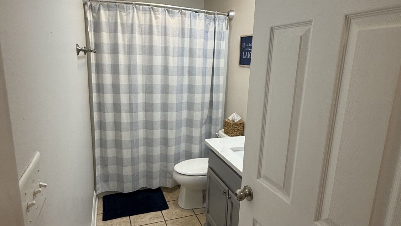 Photo of Bathroom in Homer