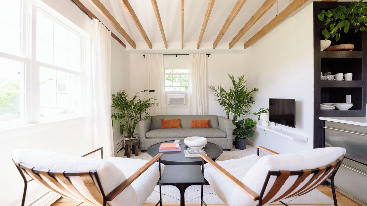 Photo of Livingroom in New Windsor
