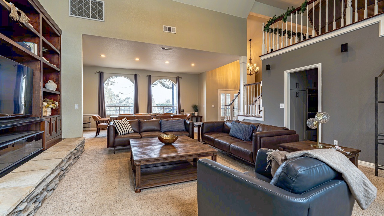 Photo of Livingroom in Pleasant Grove