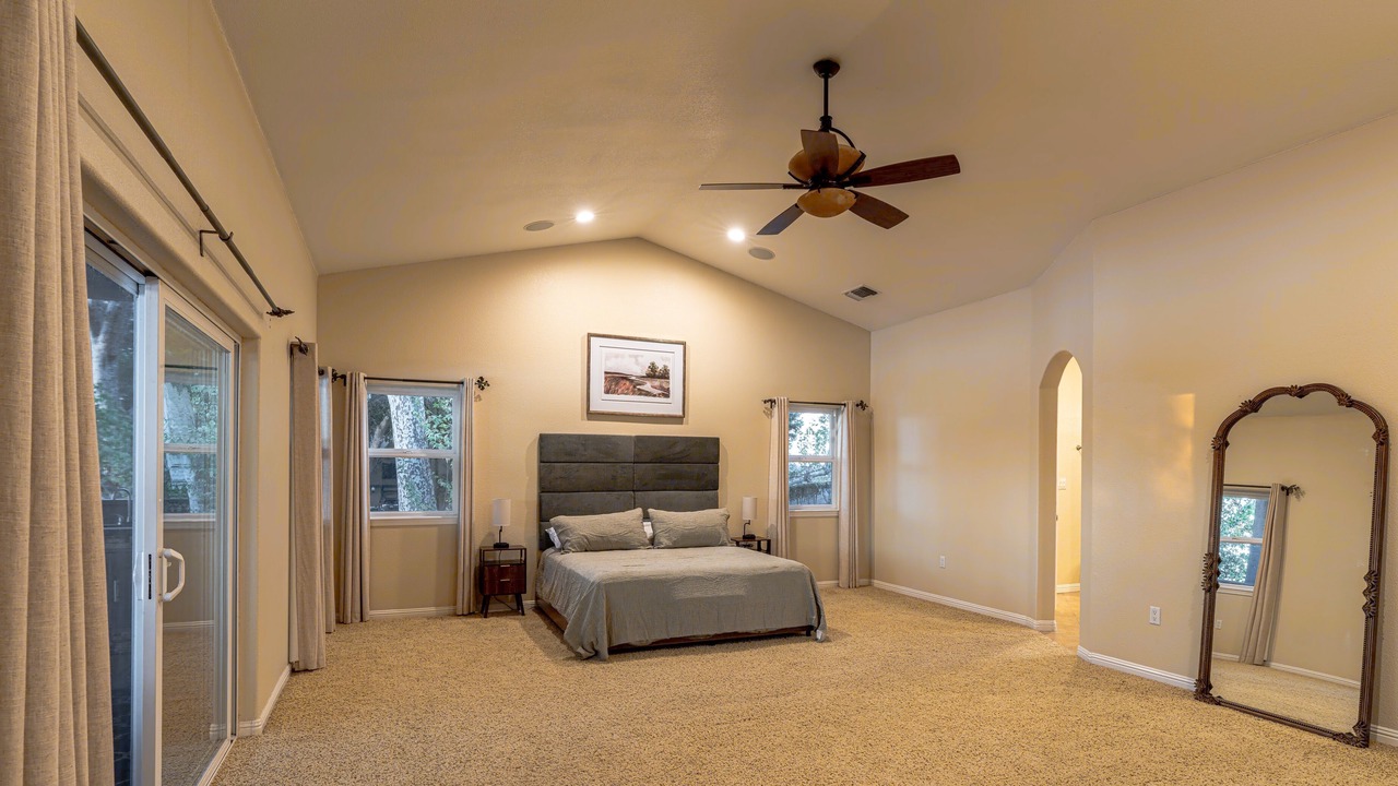 Photo of Bedroom in Pleasant Grove