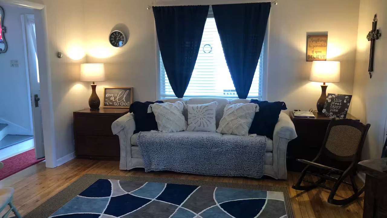 Photo of Livingroom in Wakefield