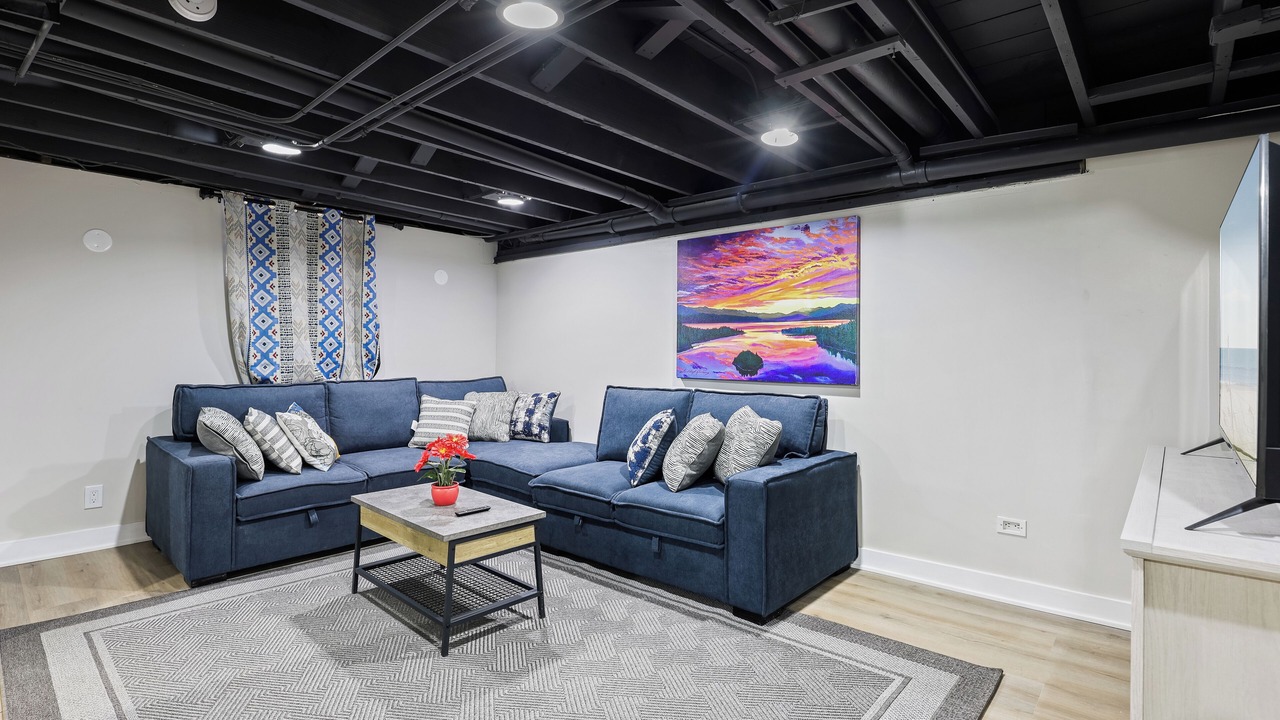 Photo of Livingroom in Elmhurst