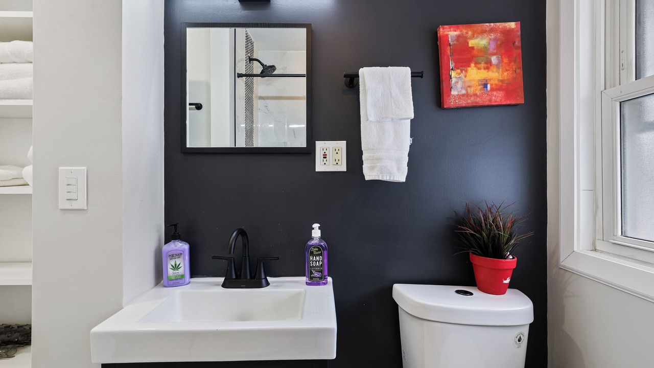 Photo of Bathroom in Elmhurst