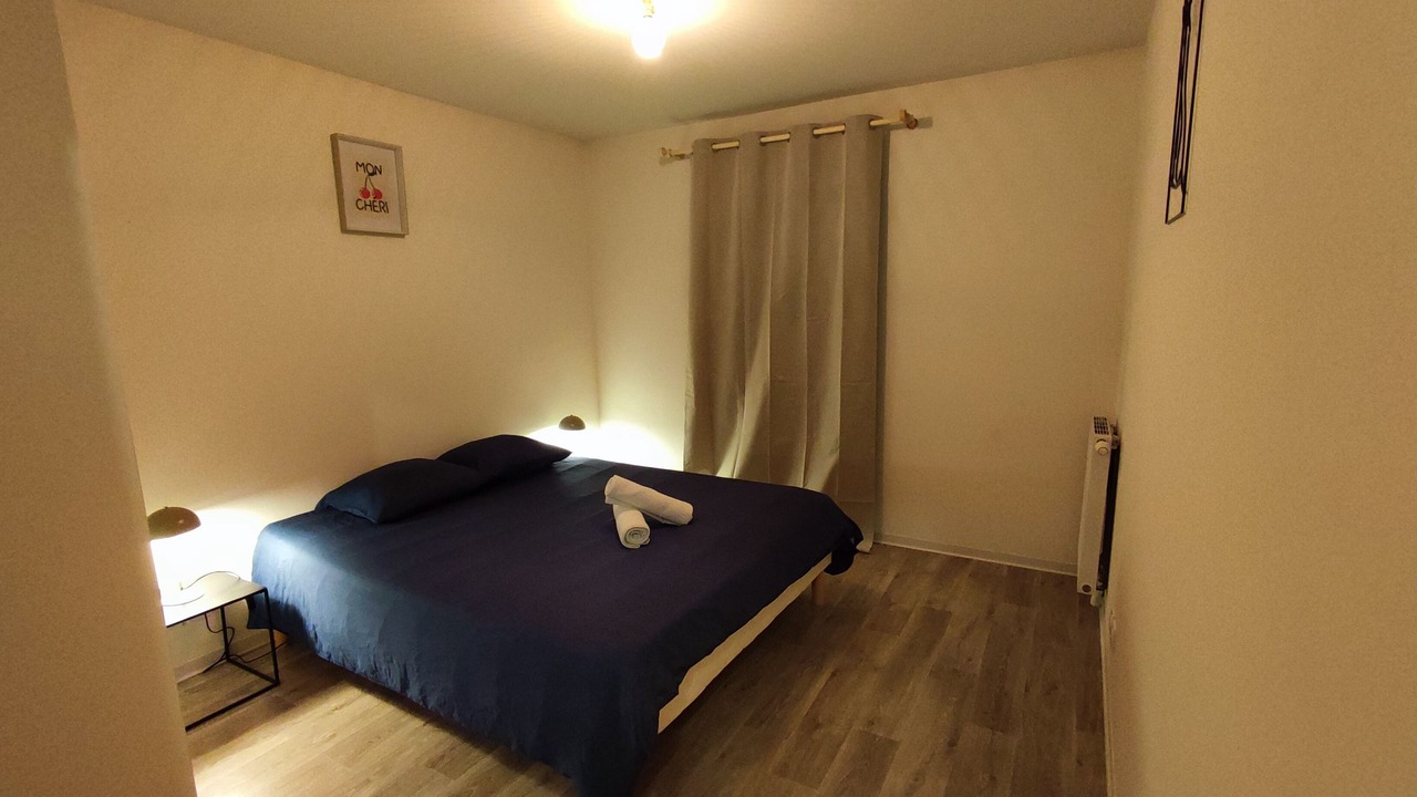 Photo of Bedroom in Chenove