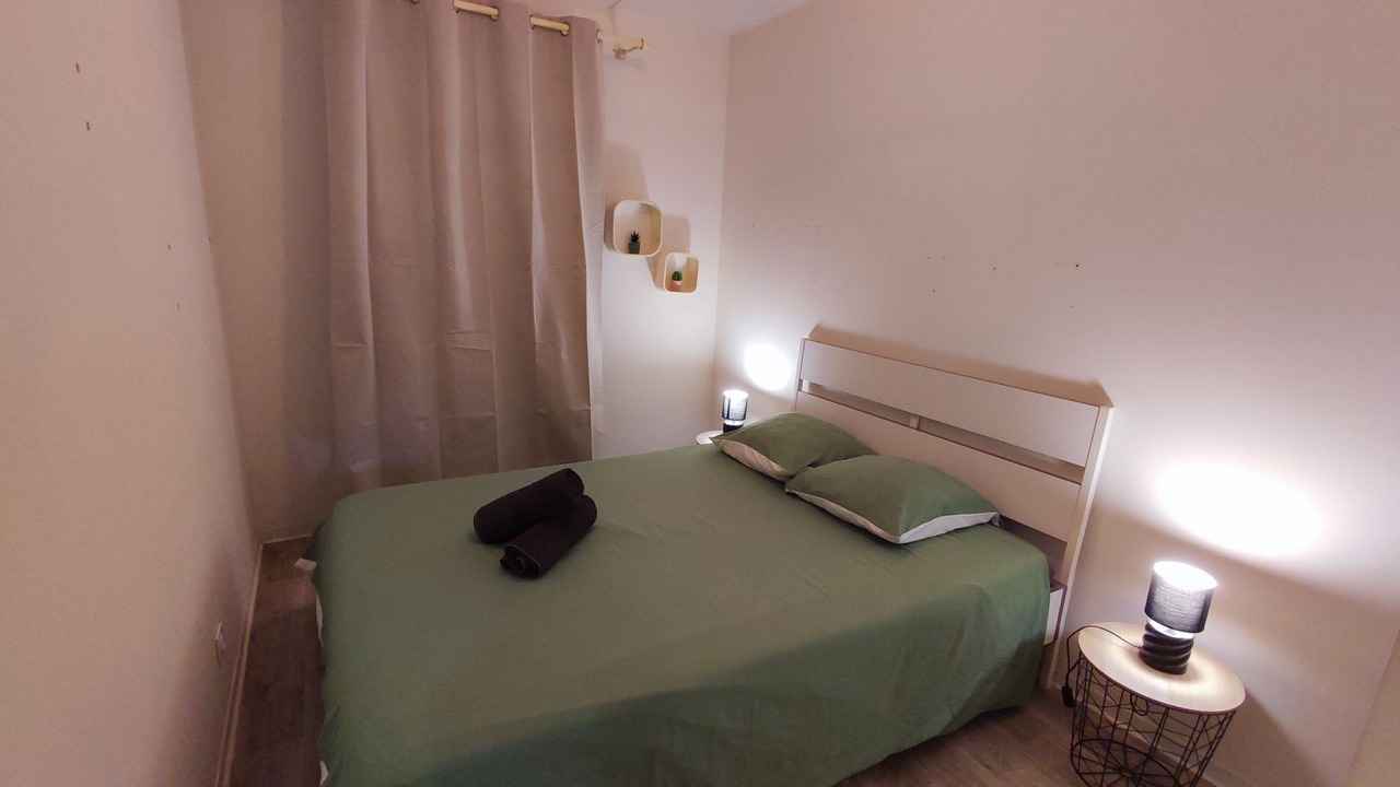 Photo of Bedroom in Chenove