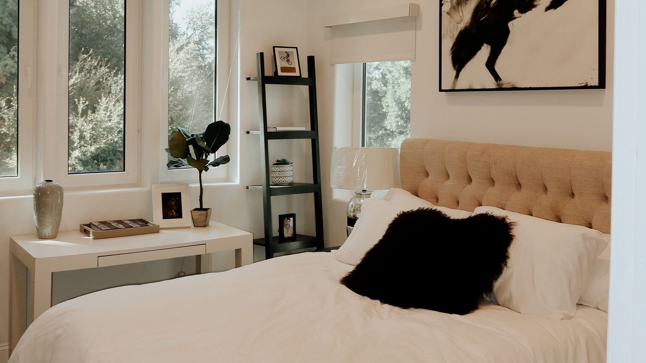 Photo of Bedroom in Crestline