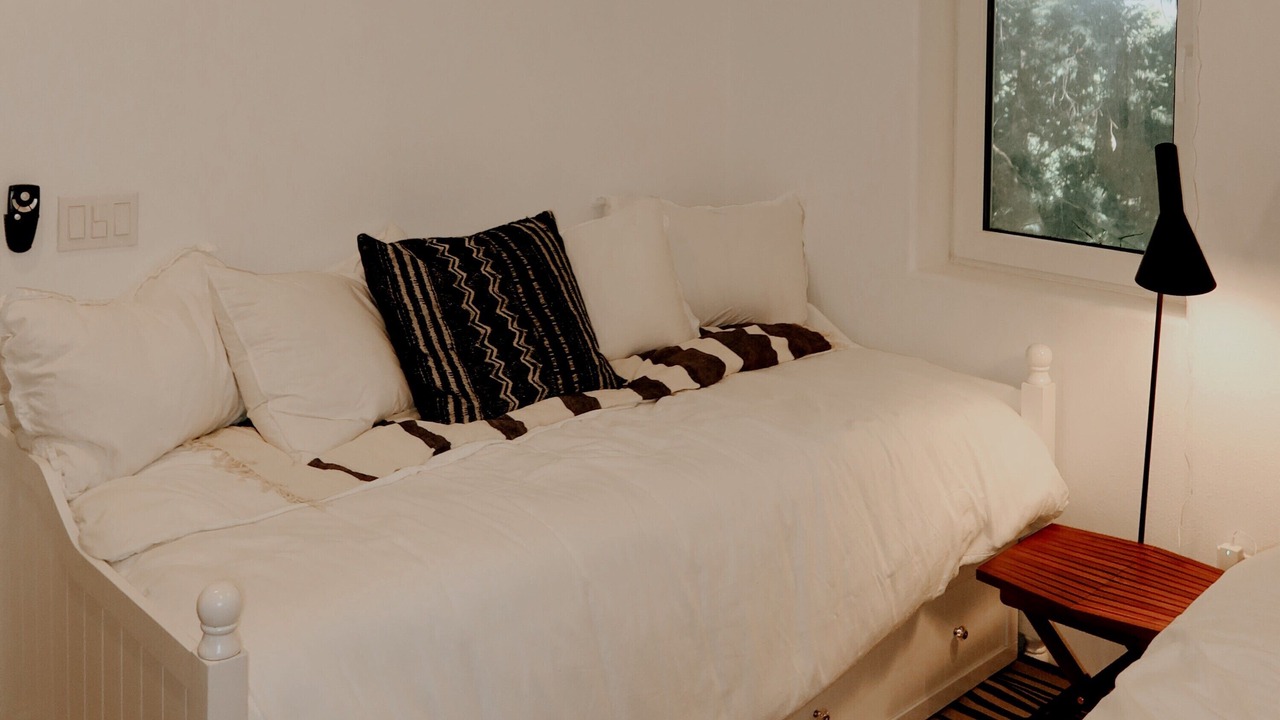 Photo of Bedroom in Crestline