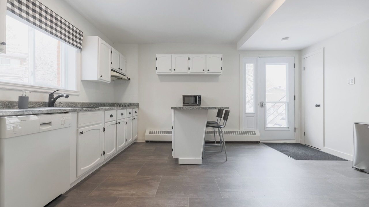 Photo of Kitchen in Longueuil