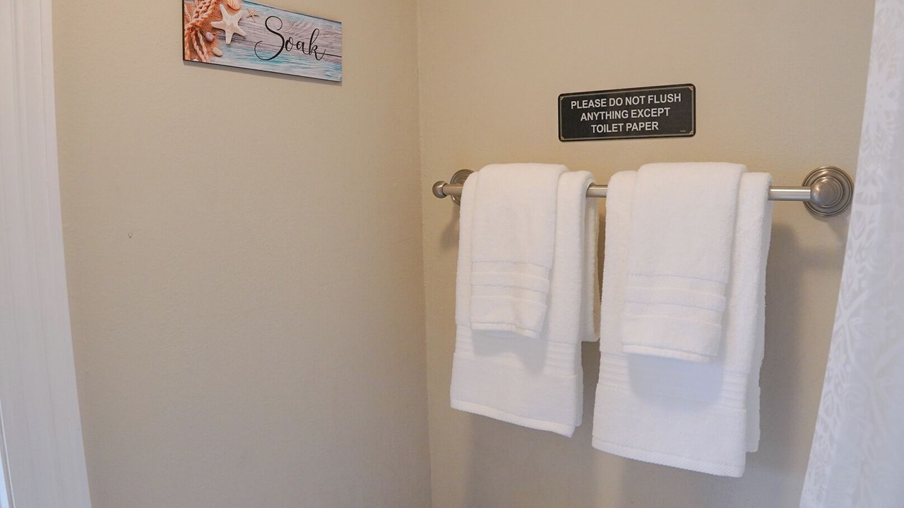 Photo of Bathroom in LaPlace