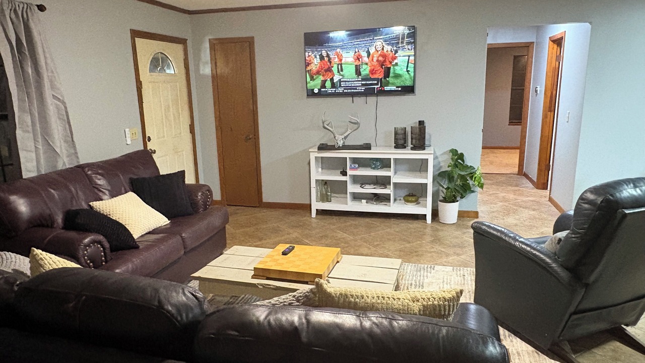 Photo of Livingroom in Benton