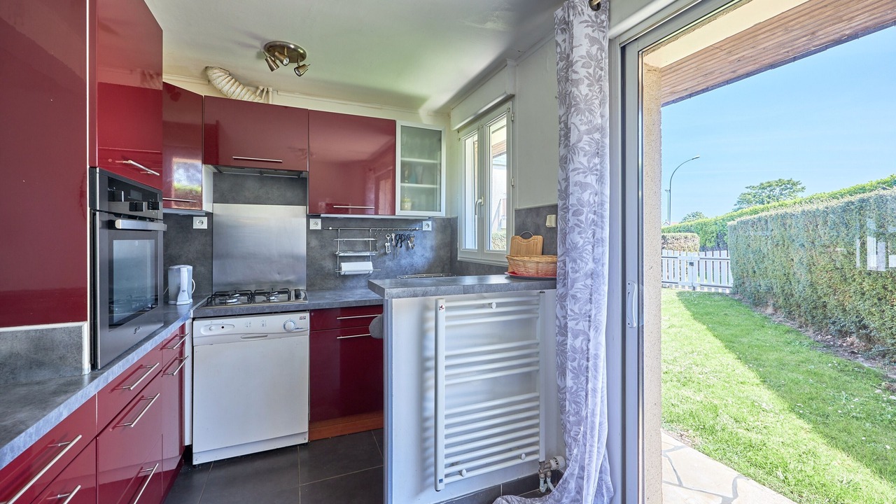Photo of Kitchen in Courseulles-sur-Mer