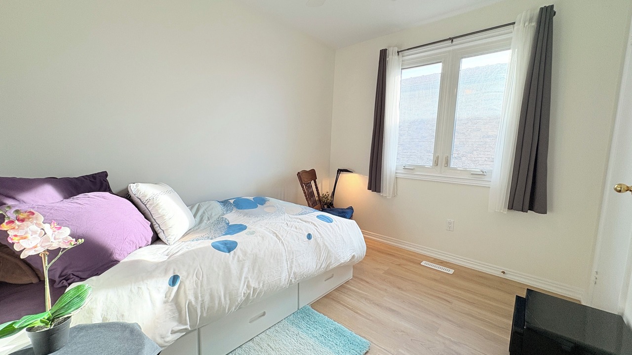Photo of Bedroom in Hamilton