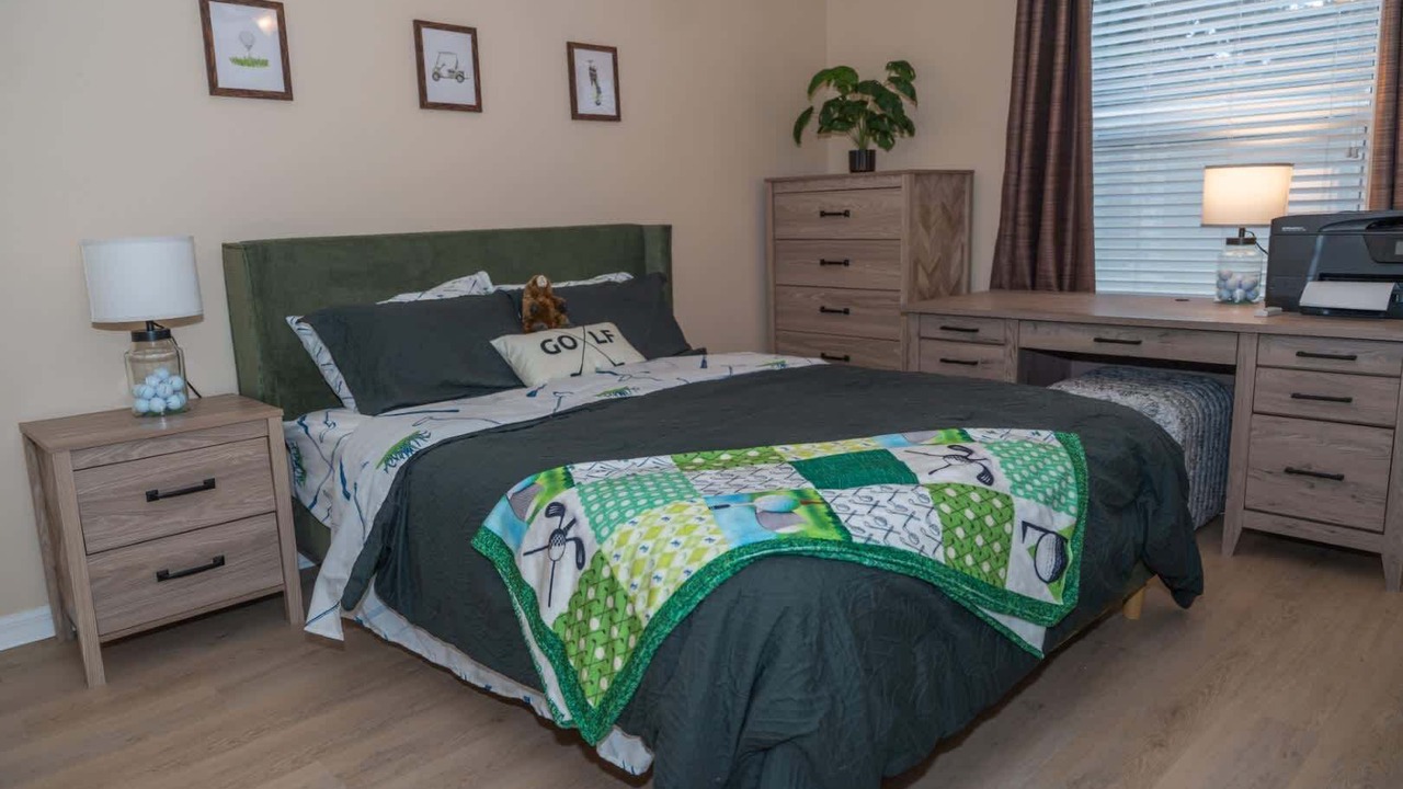 Photo of Bedroom in Tall Trees