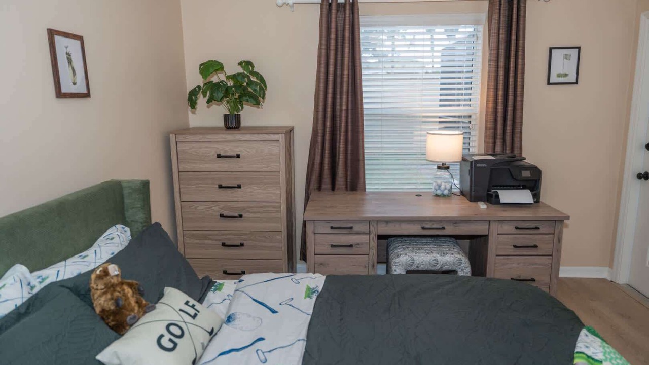 Photo of Bedroom in Tall Trees