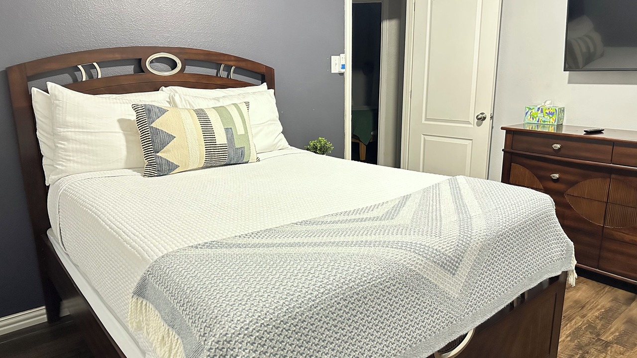 Photo of Bedroom in South Arlington
