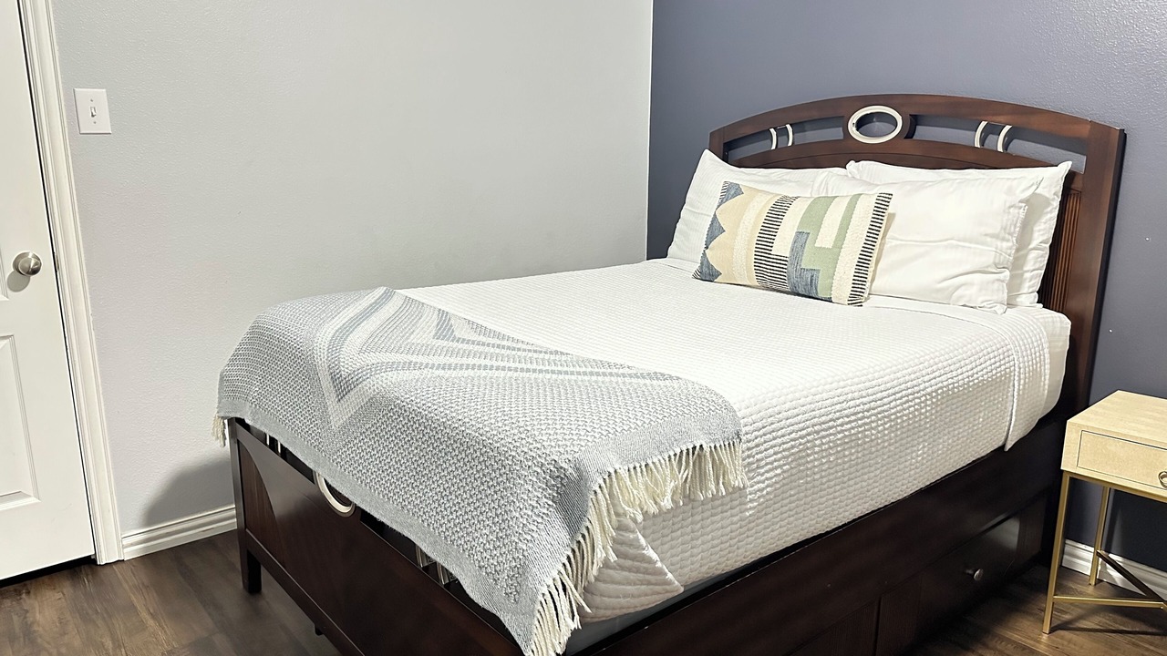 Photo of Bedroom in South Arlington