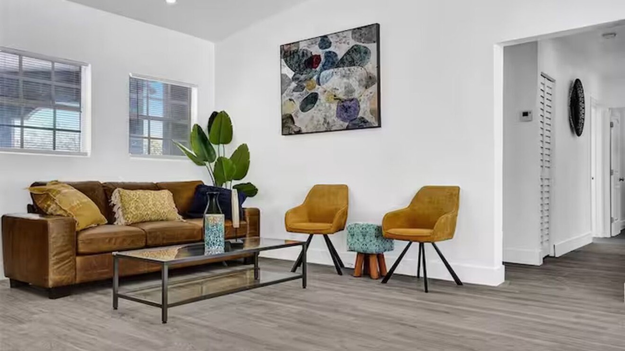 Photo of Livingroom in Ives Estates
