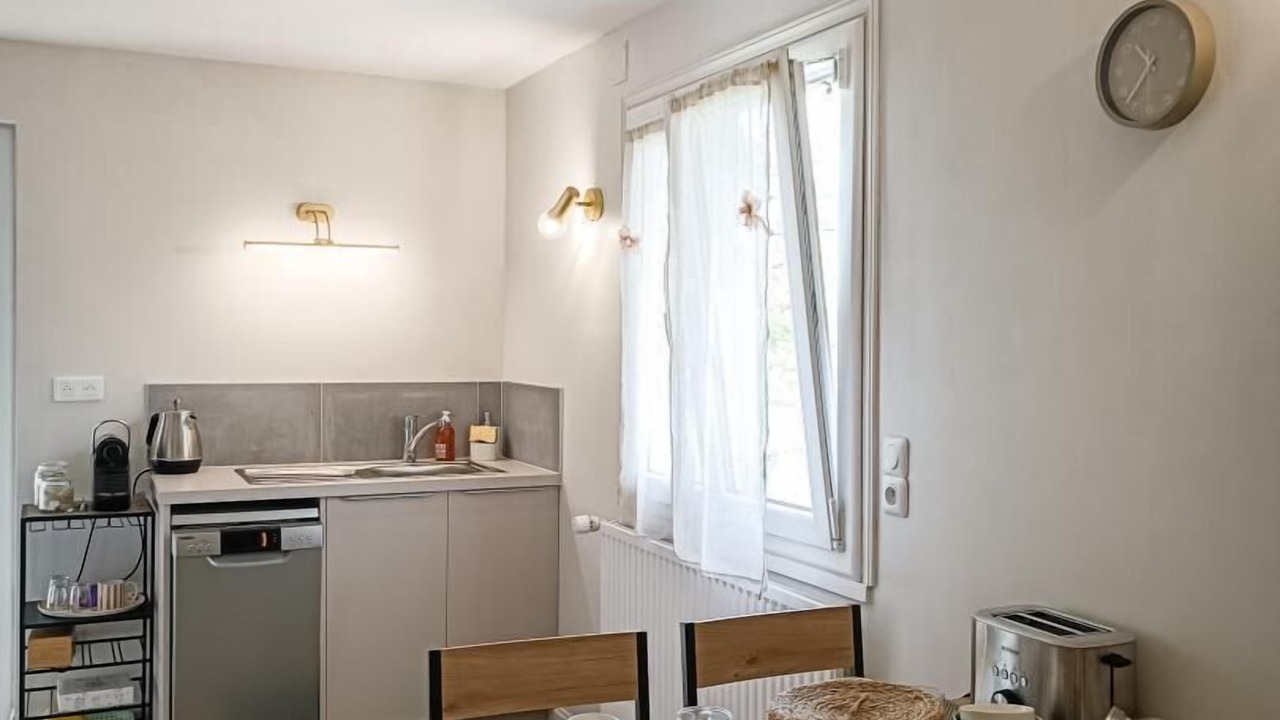 Photo of Others in Prudhomat