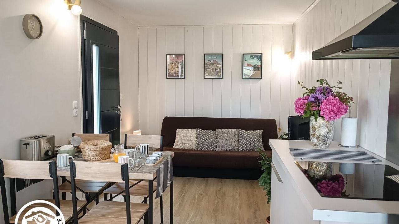 Photo of Others in Prudhomat