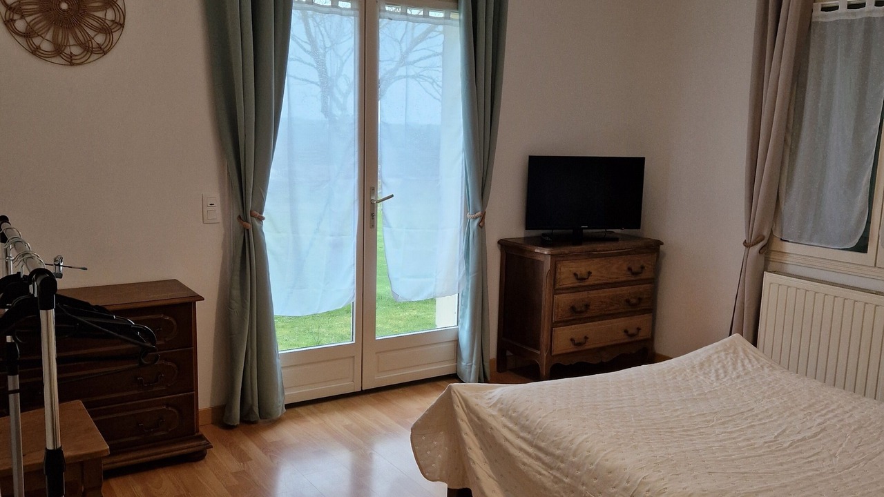 Photo of Bedroom in Monbazillac
