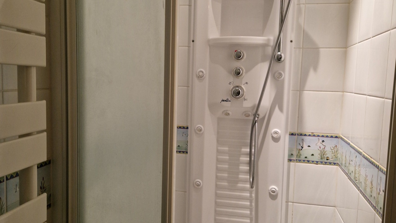 Photo of Bathroom in Monbazillac