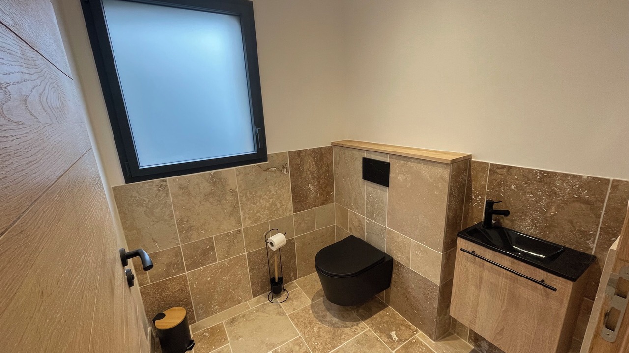 Photo of Bathroom in Saint-Saens
