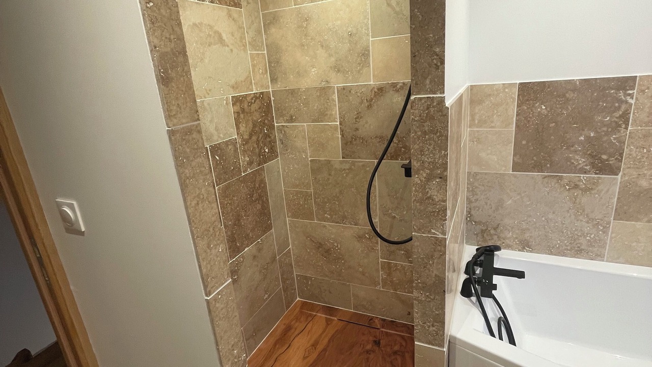 Photo of Bathroom in Saint-Saens