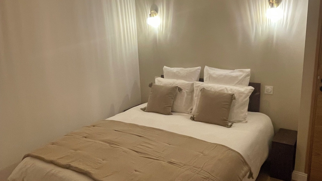 Photo of Bedroom in Saint-Saens