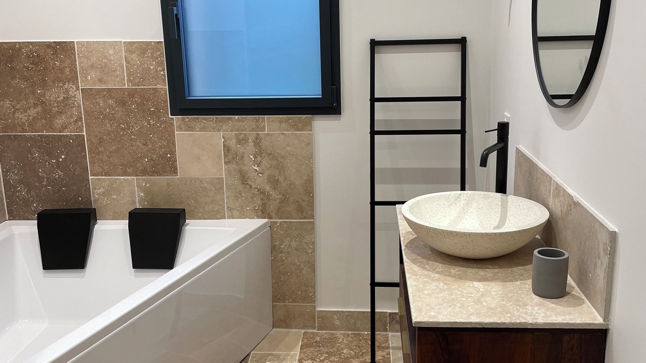 Photo of Bathroom in Saint-Saens