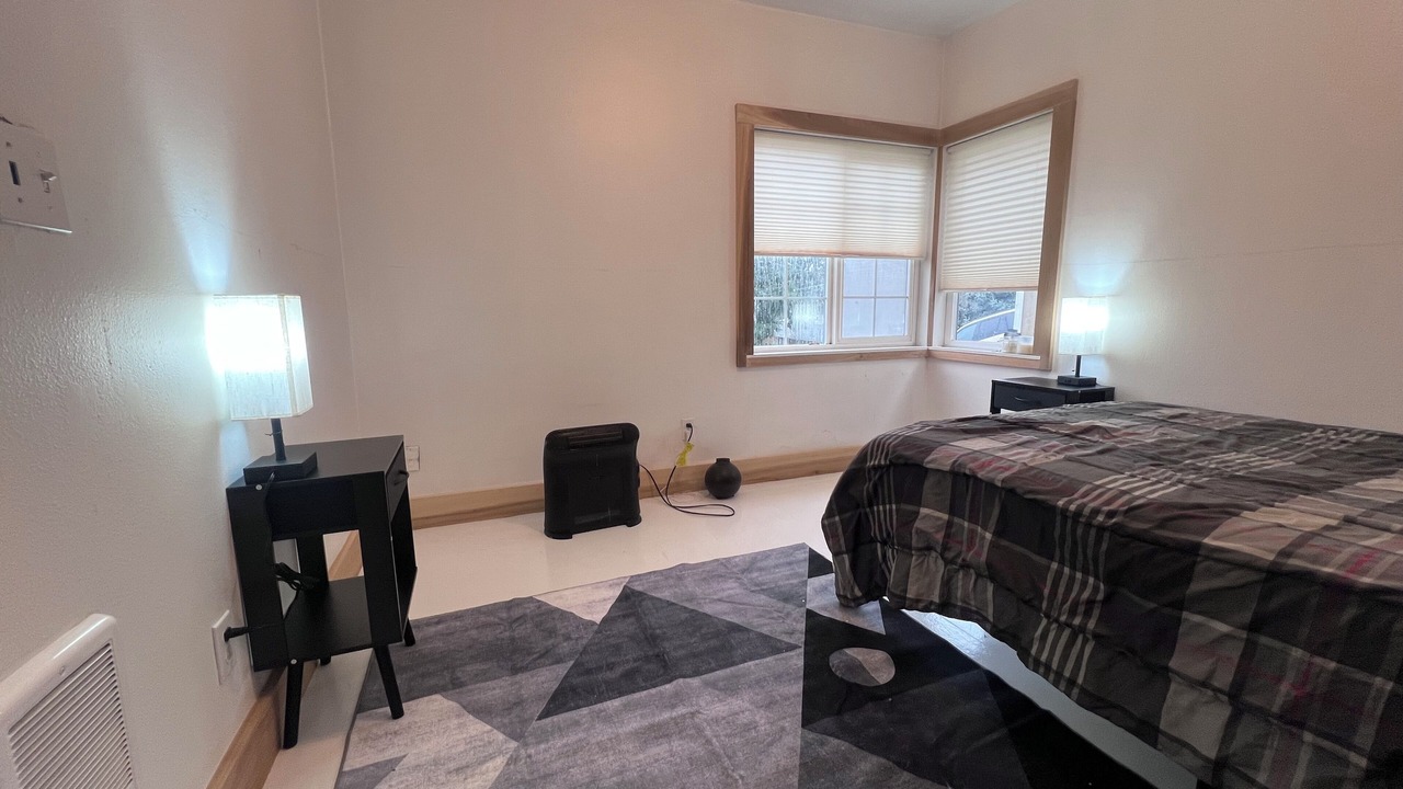Photo of Bedroom in Bryn Mawr-Skyway