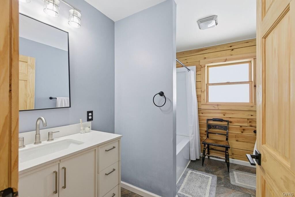 Photo of Bathroom in West Eaton