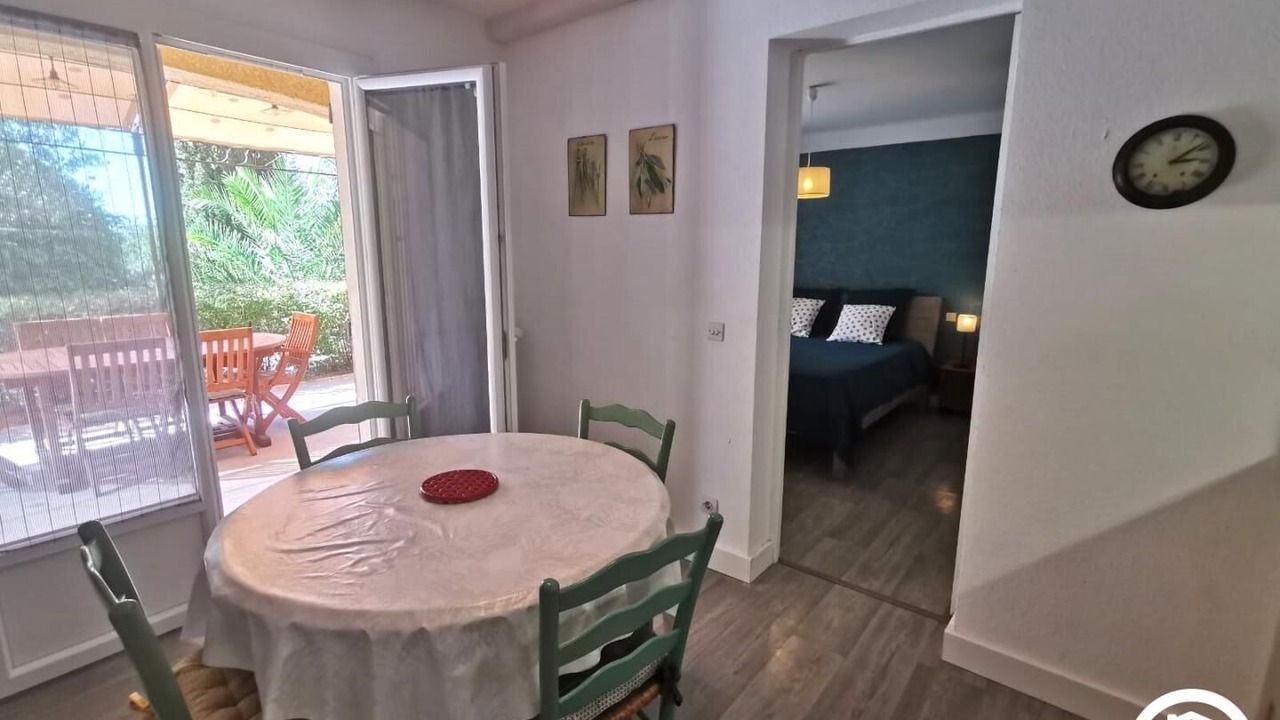 Photo of Others in Cournonsec