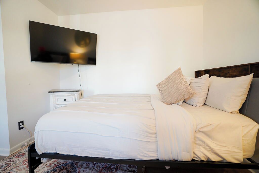 Photo of Bedroom in Rahway