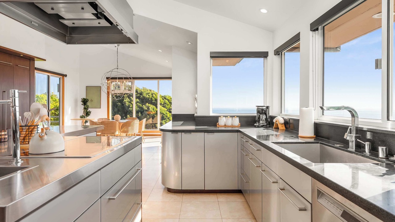 Photo of Kitchen in Central Malibu
