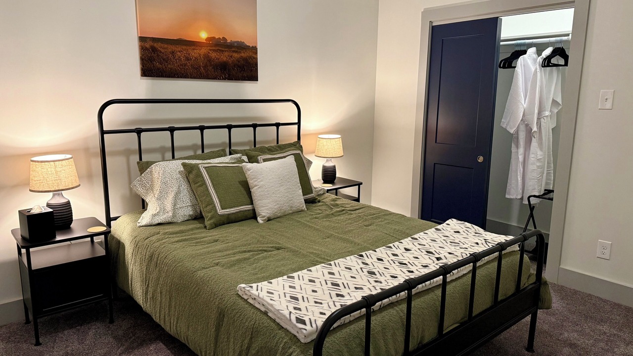 Photo of Bedroom in Burlingame