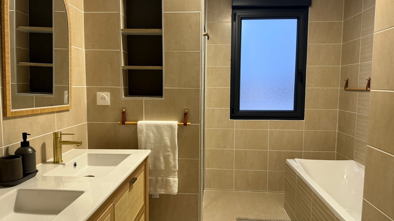 Photo of Bathroom in Lieuvin Pays d'Auge