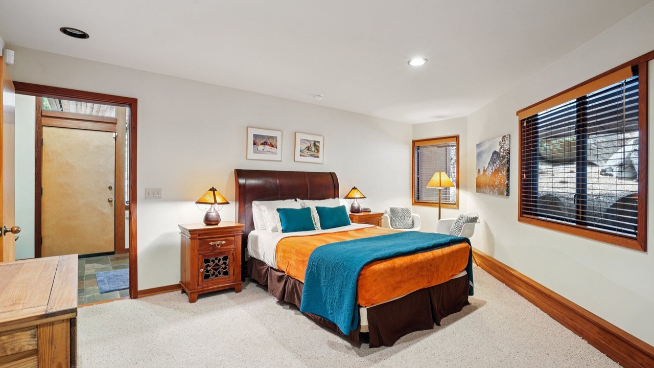 Photo of Bedroom in Idyllwild