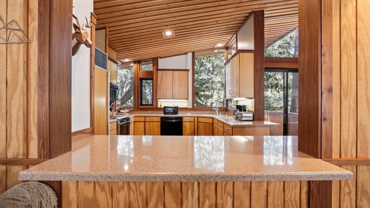 Photo of Kitchen in Idyllwild