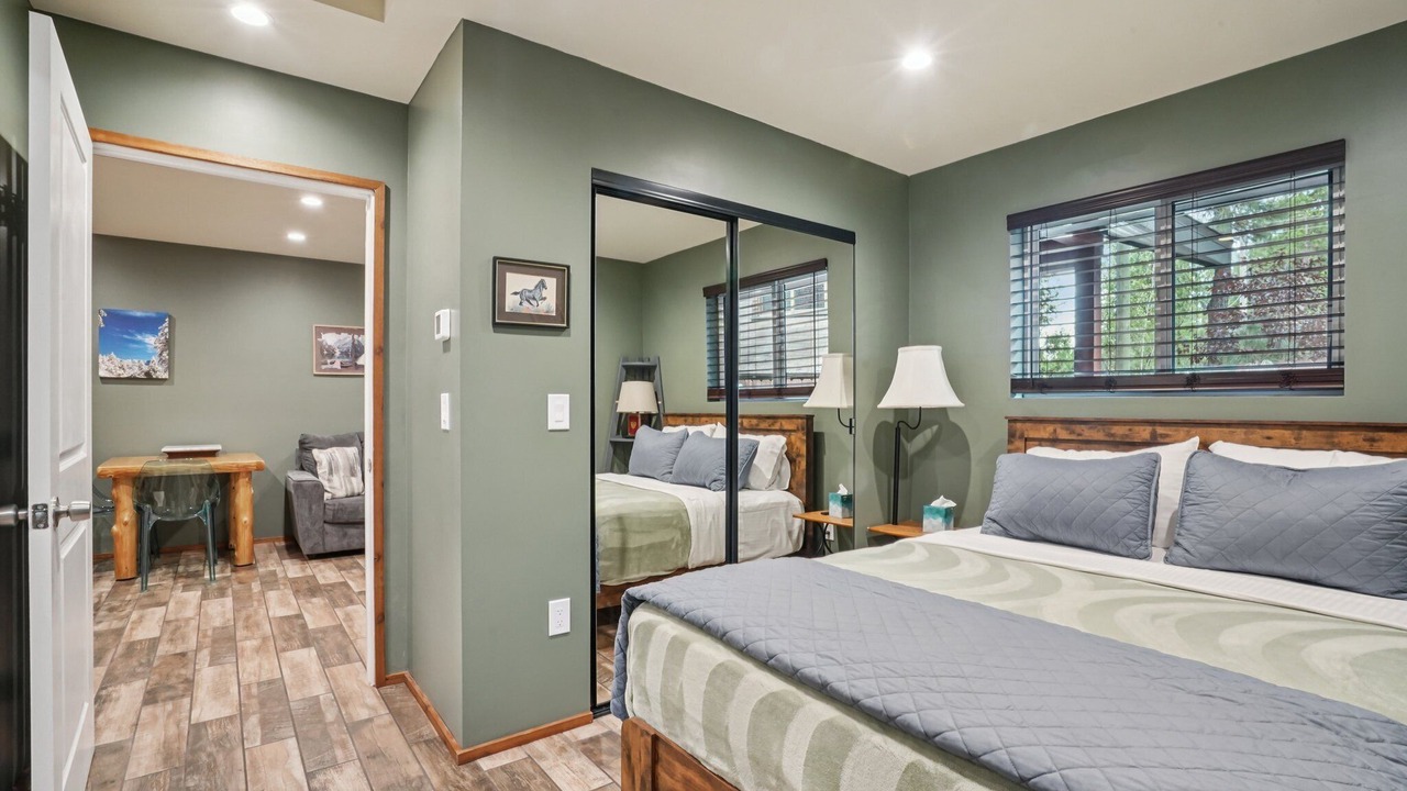 Photo of Bedroom in Idyllwild