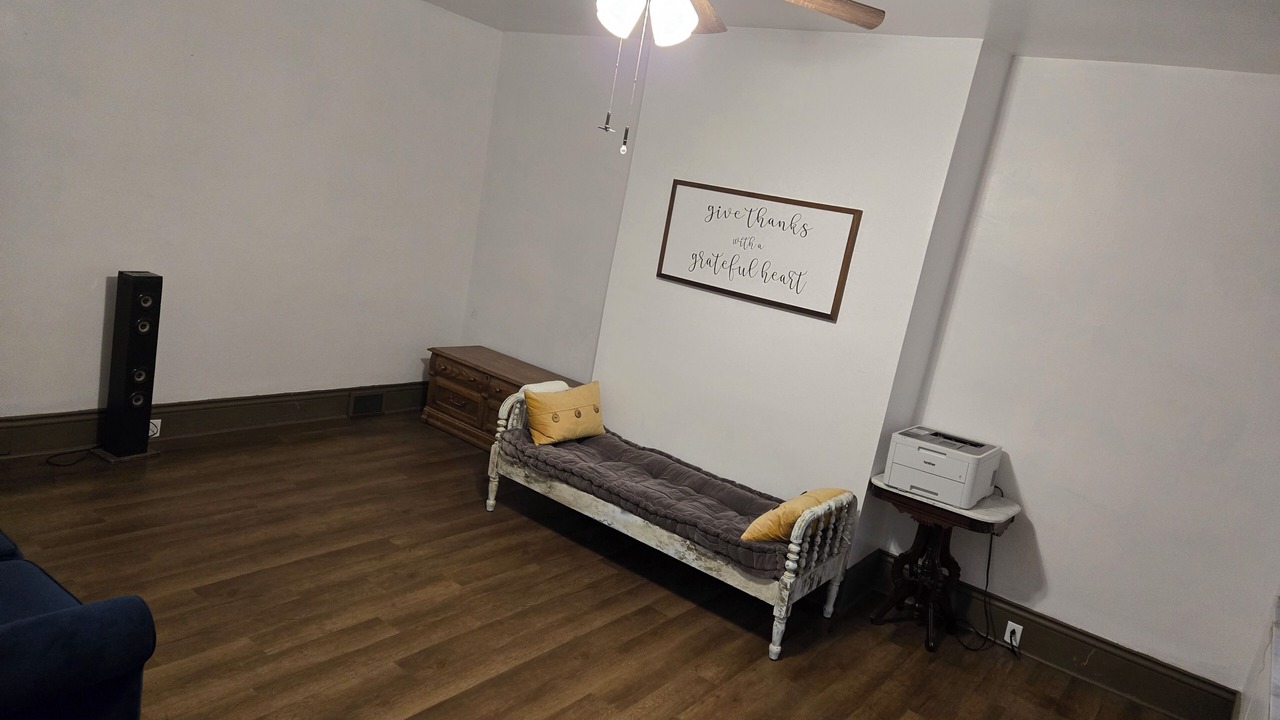 Photo of Livingroom in West Newton