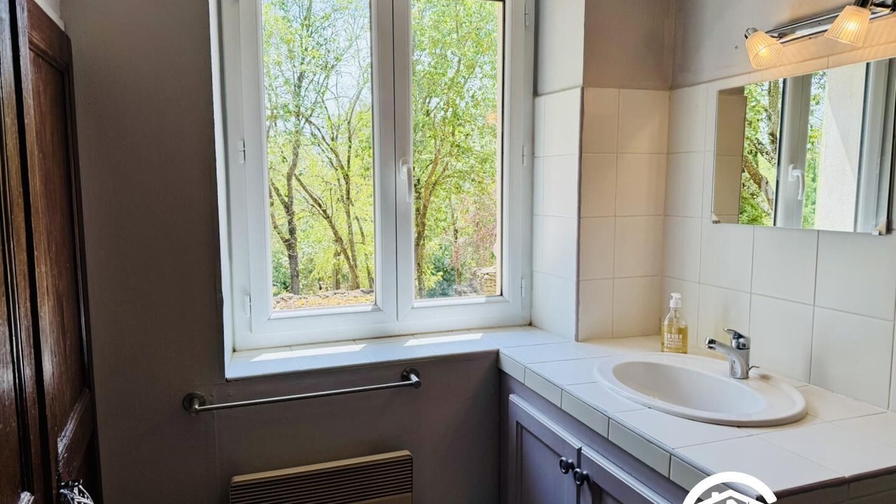 Photo of Bathroom in Ventenac-Cabardes
