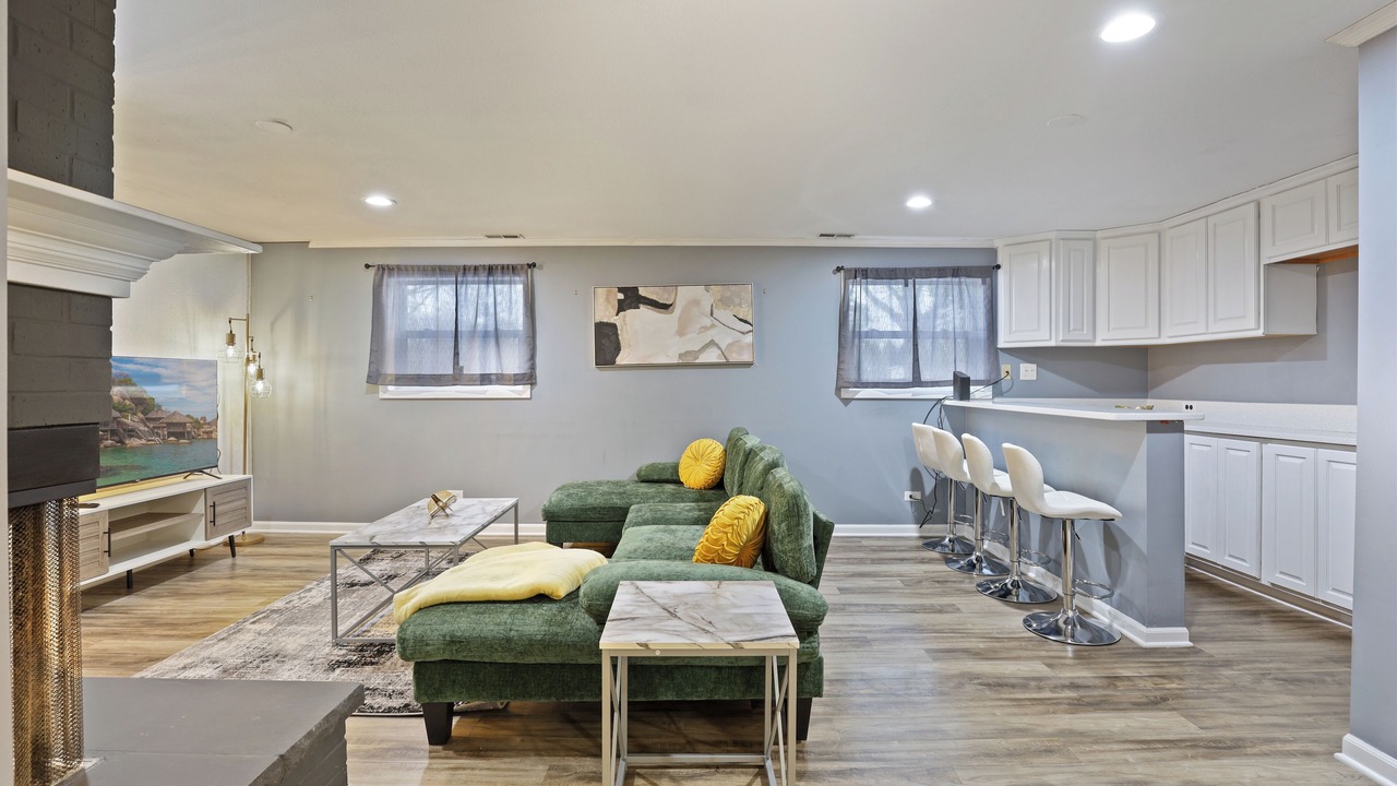 Photo of Livingroom in Naperville