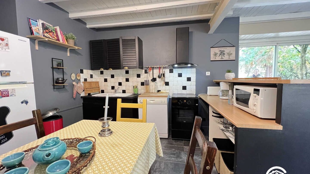 Photo of Kitchen in Fontiers-Cabardes