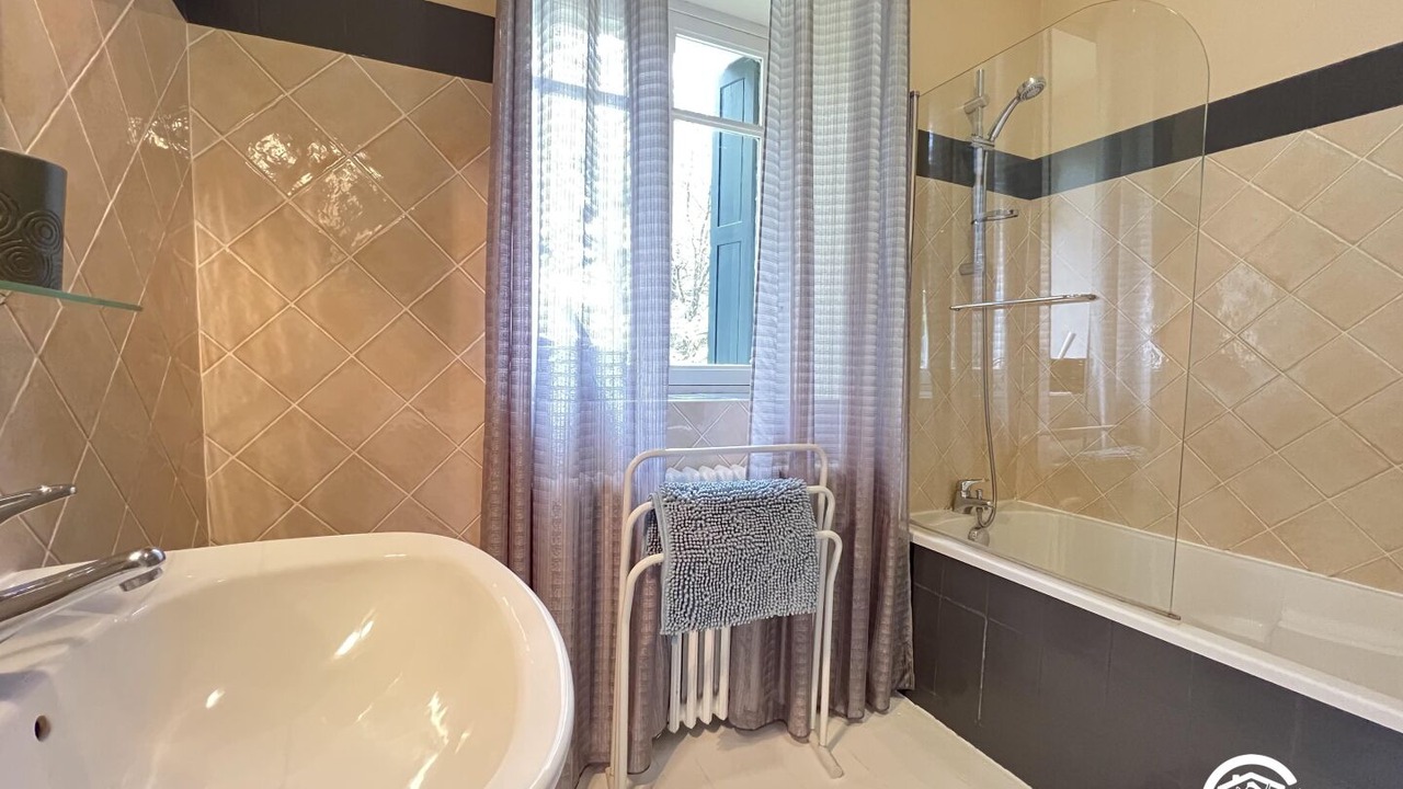 Photo of Bathroom in Fontiers-Cabardes